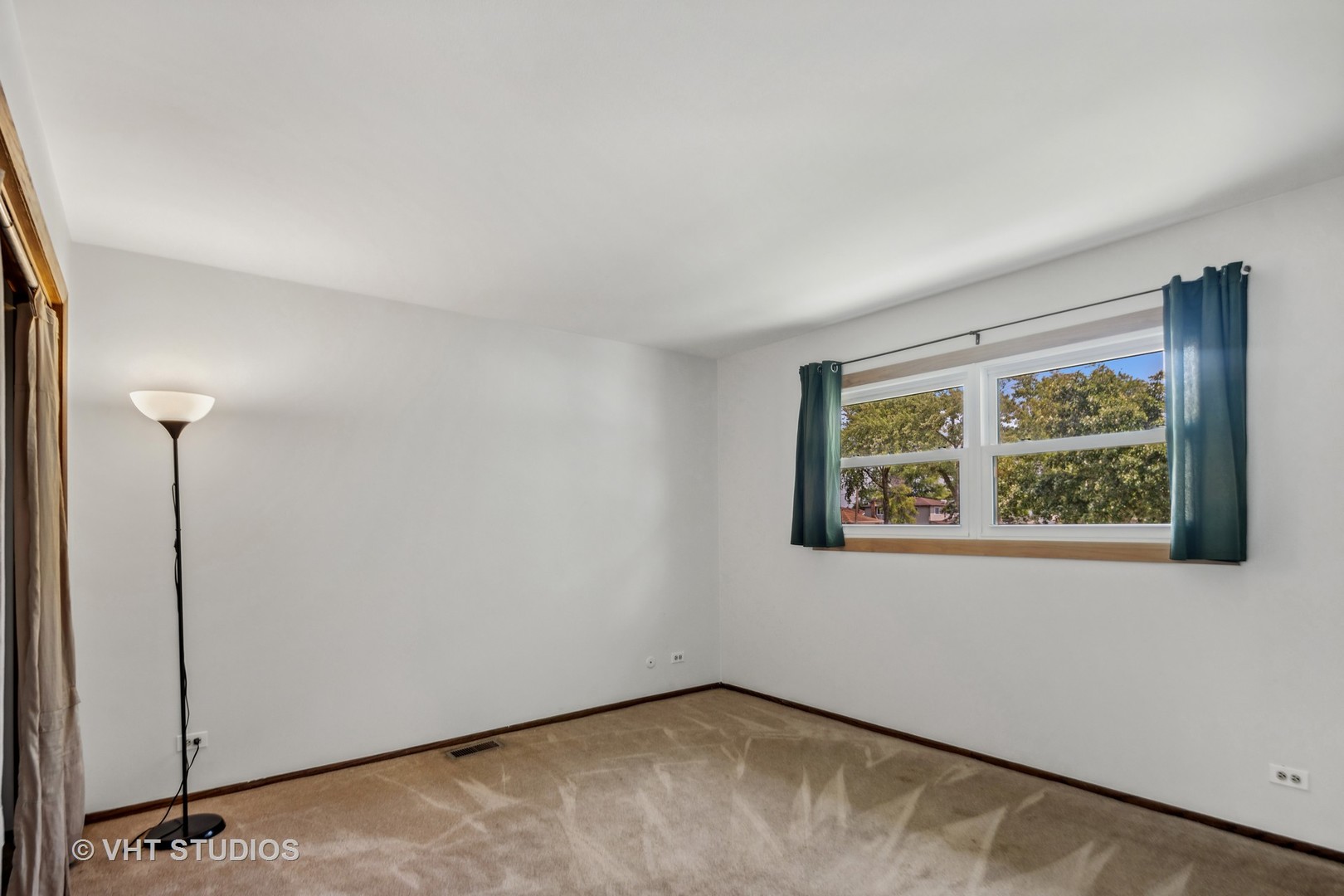 1140 W Westwood Trail