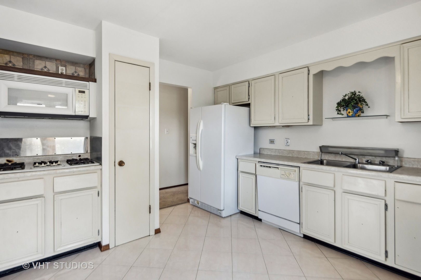 1140 W Westwood Trail