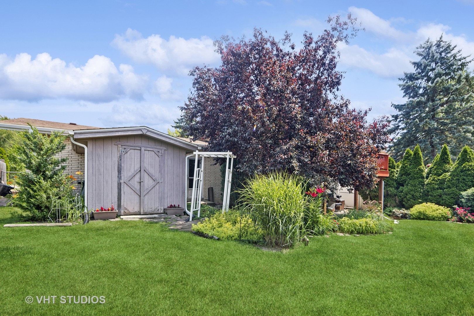 1140 W Westwood Trail
