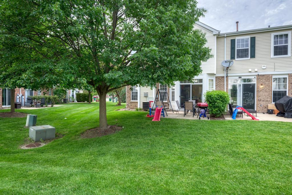 24312 Leski Lane
