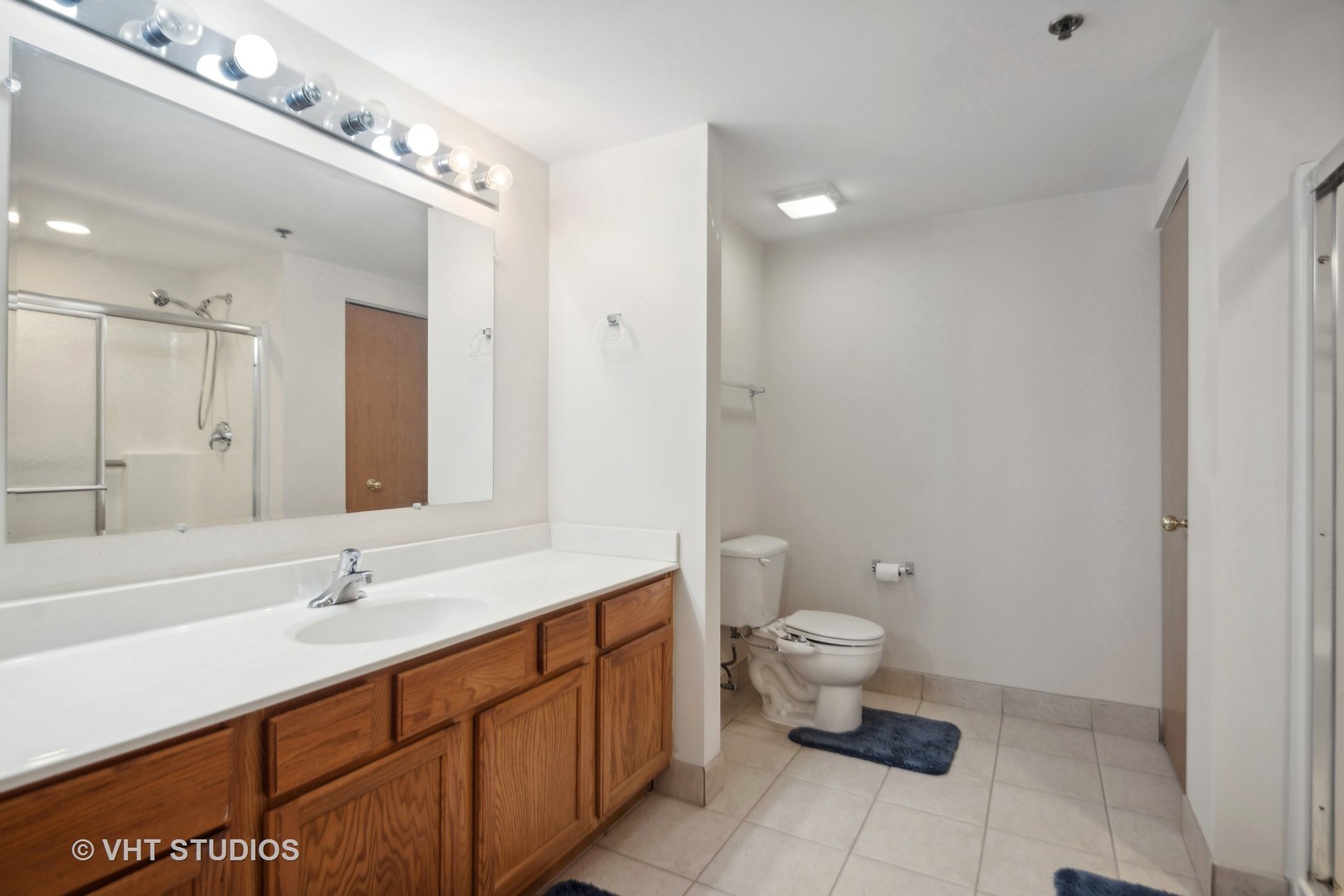 2240 S Grace Street Unit: 304