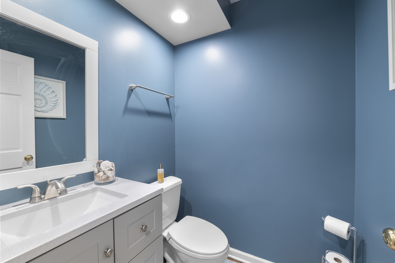 22W127 1st Street