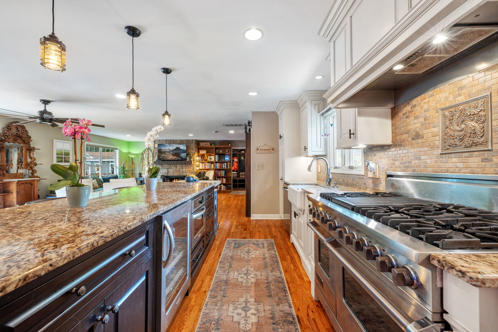 1575 Waldorth Court