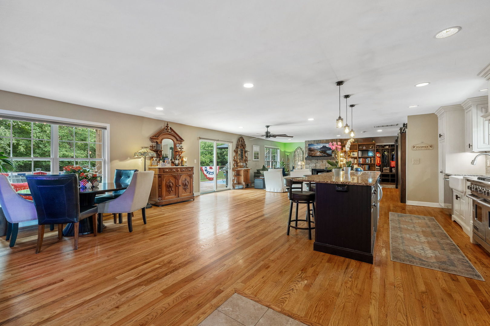 1575 Waldorth Court