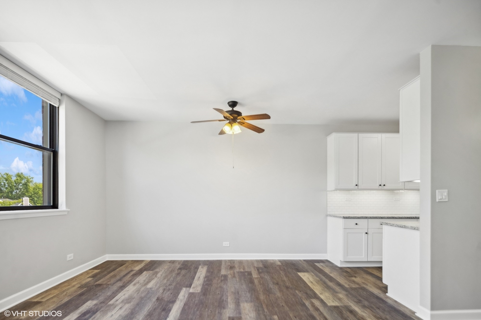 530 E Highland Avenue Unit: C8
