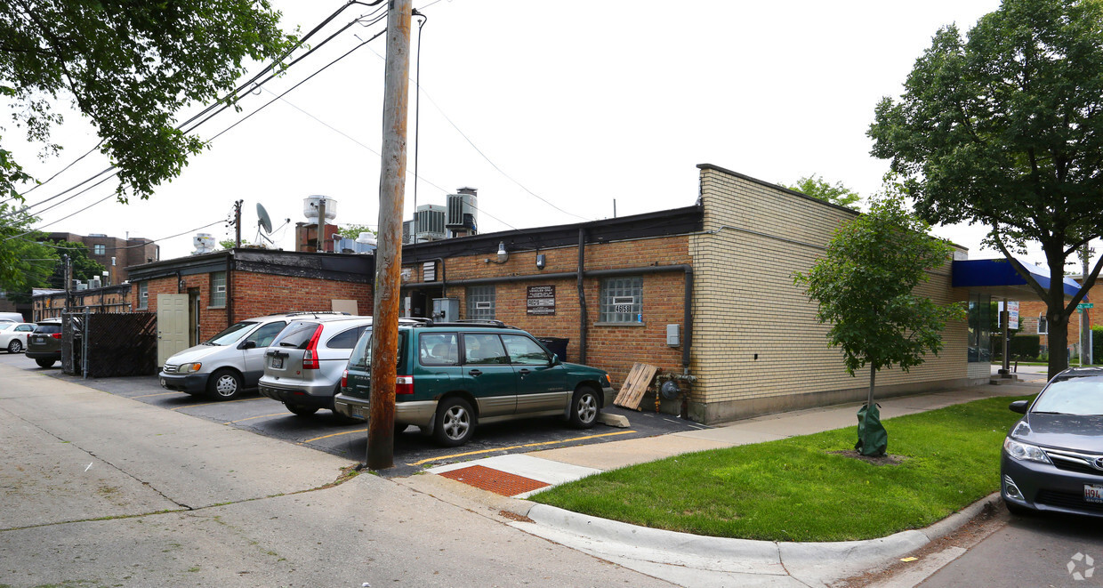 4658 Church Street