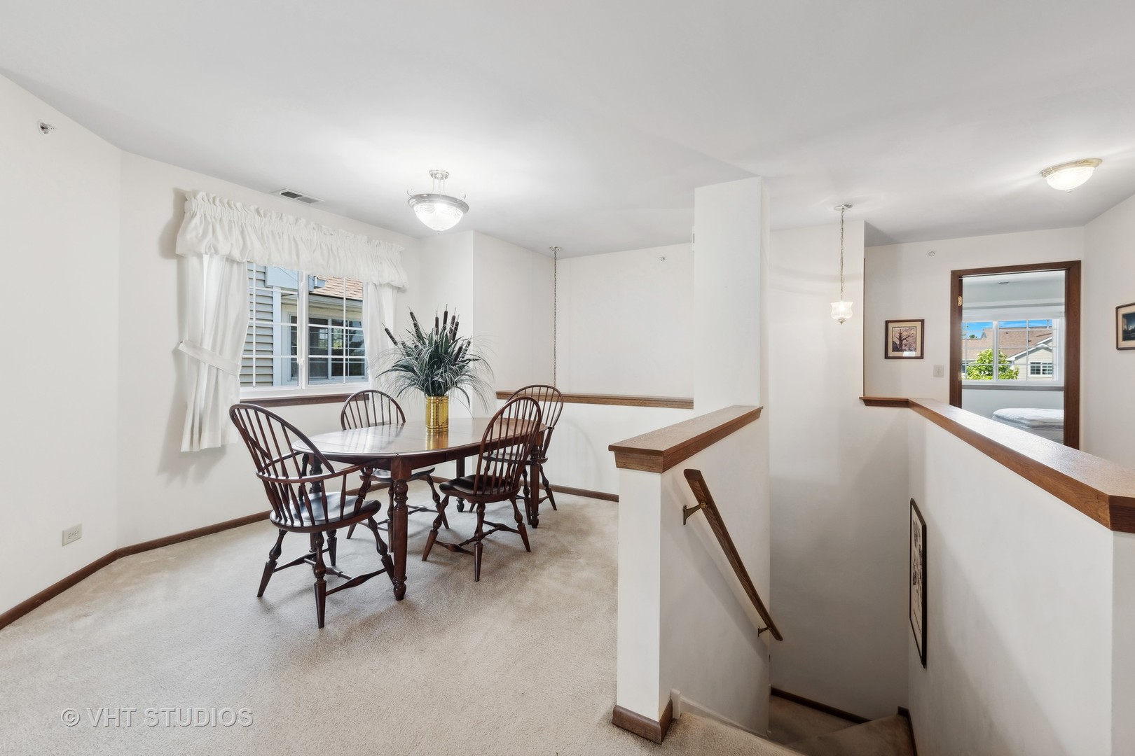 1143 E Wilson Avenue Unit: 1143