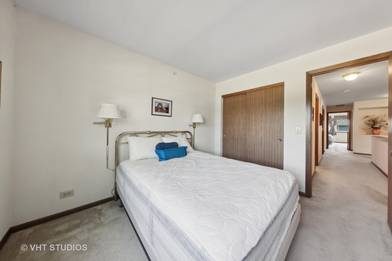 1143 E Wilson Avenue Unit: 1143