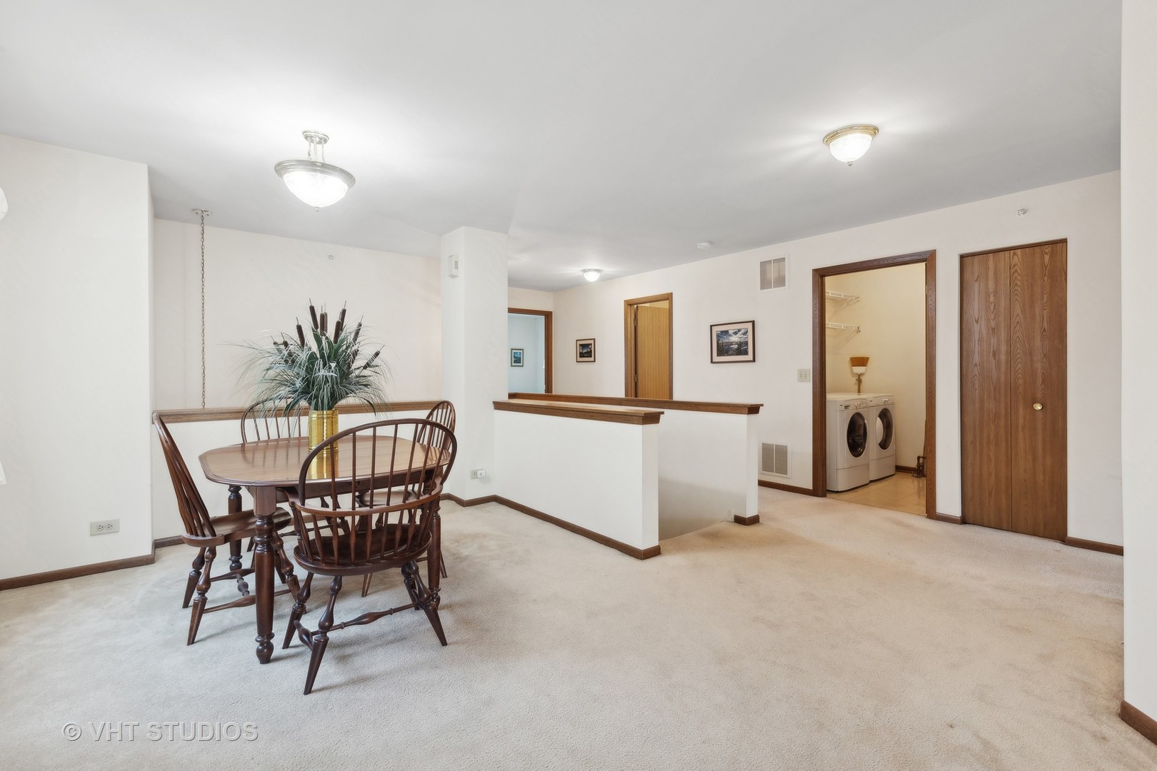 1143 E Wilson Avenue Unit: 1143