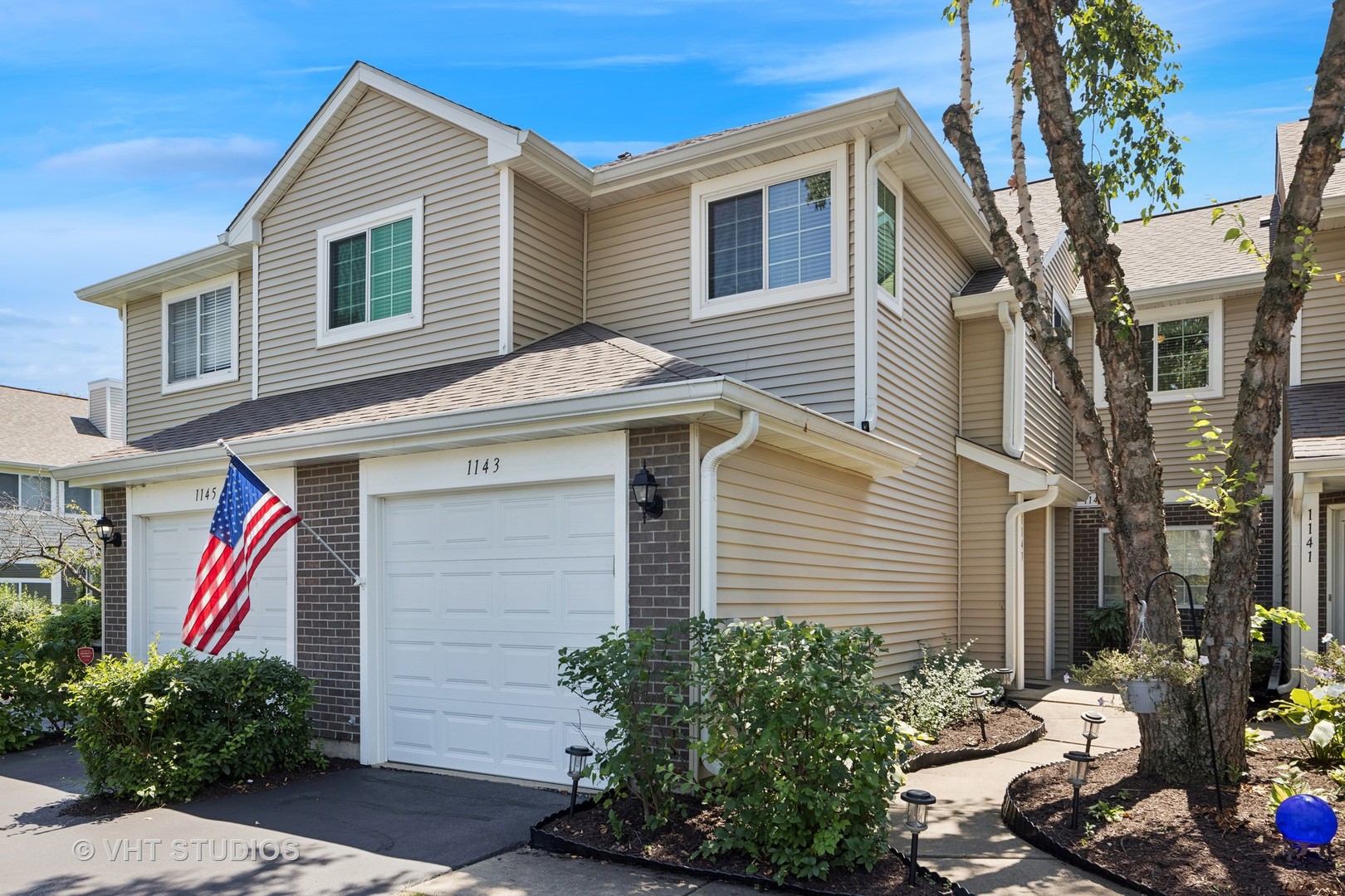 1143 E Wilson Avenue Unit: 1143