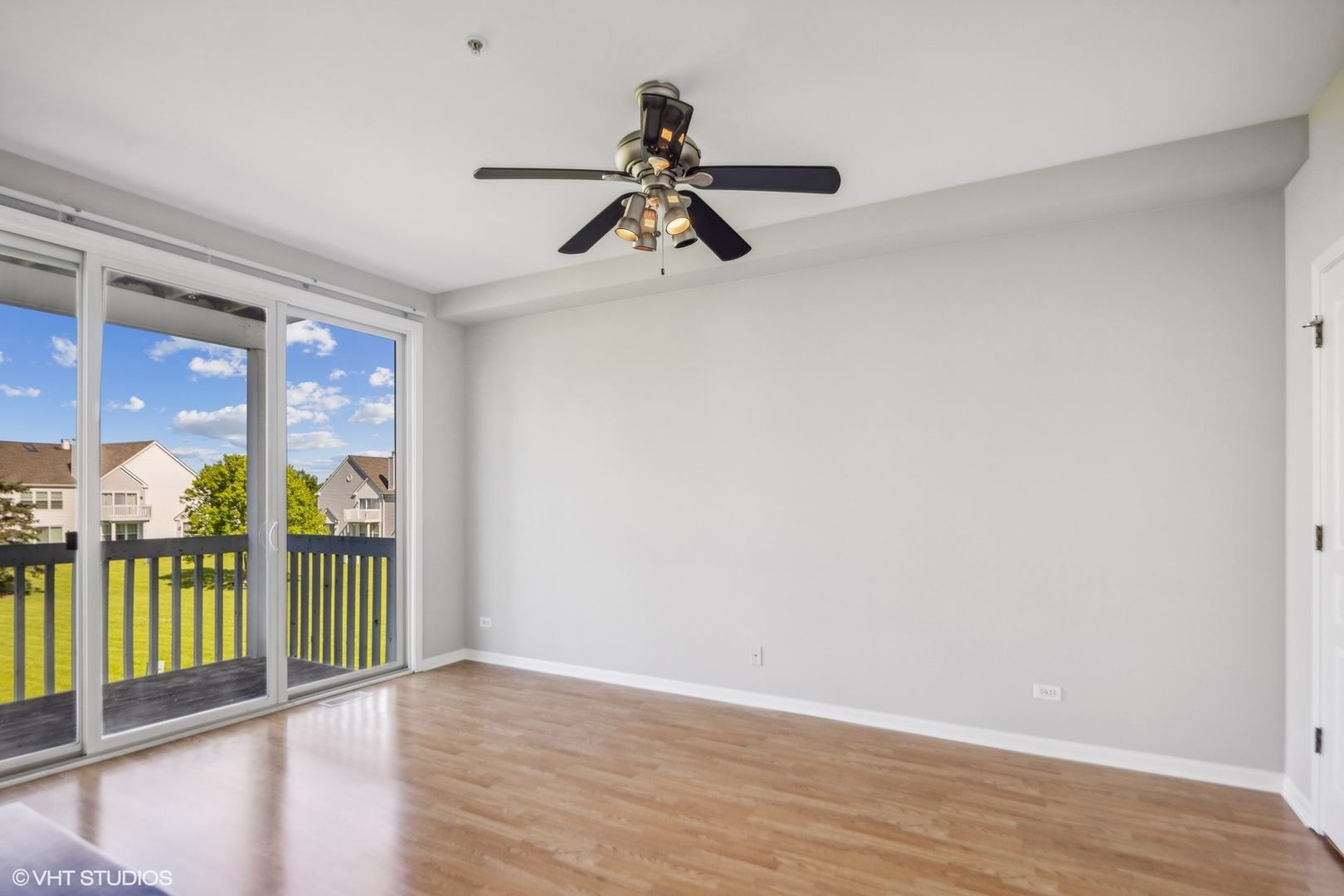 2246 S Lincoln Street Unit: 2246