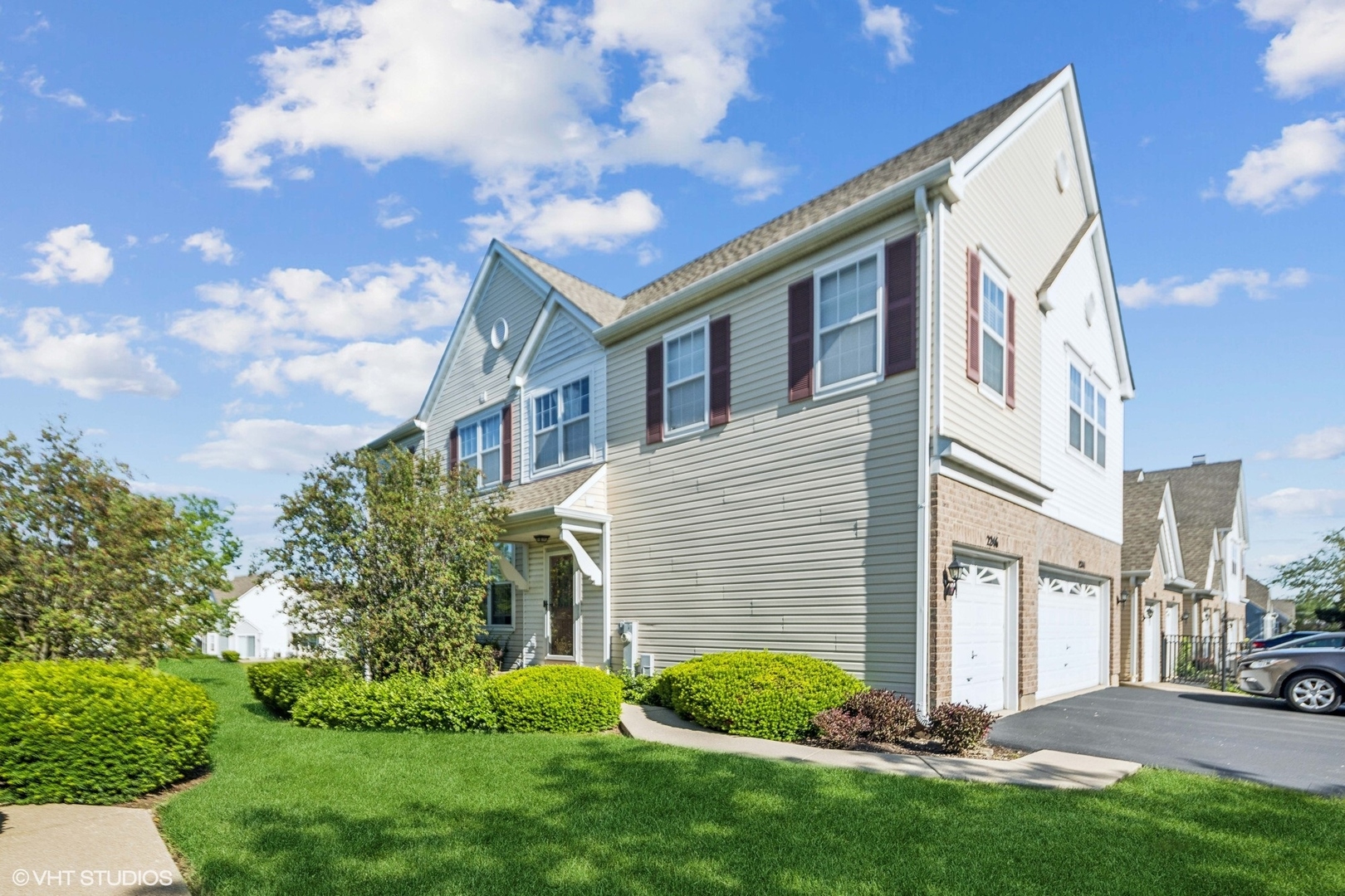 2246 S Lincoln Street Unit: 2246