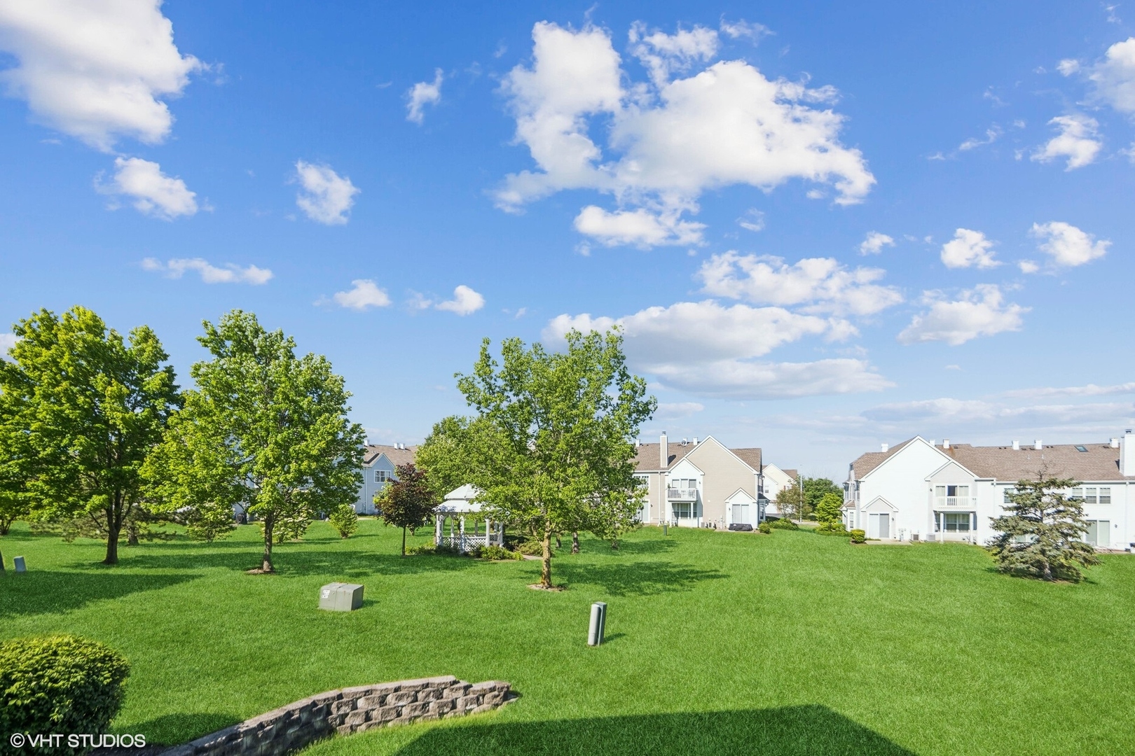 2246 S Lincoln Street Unit: 2246