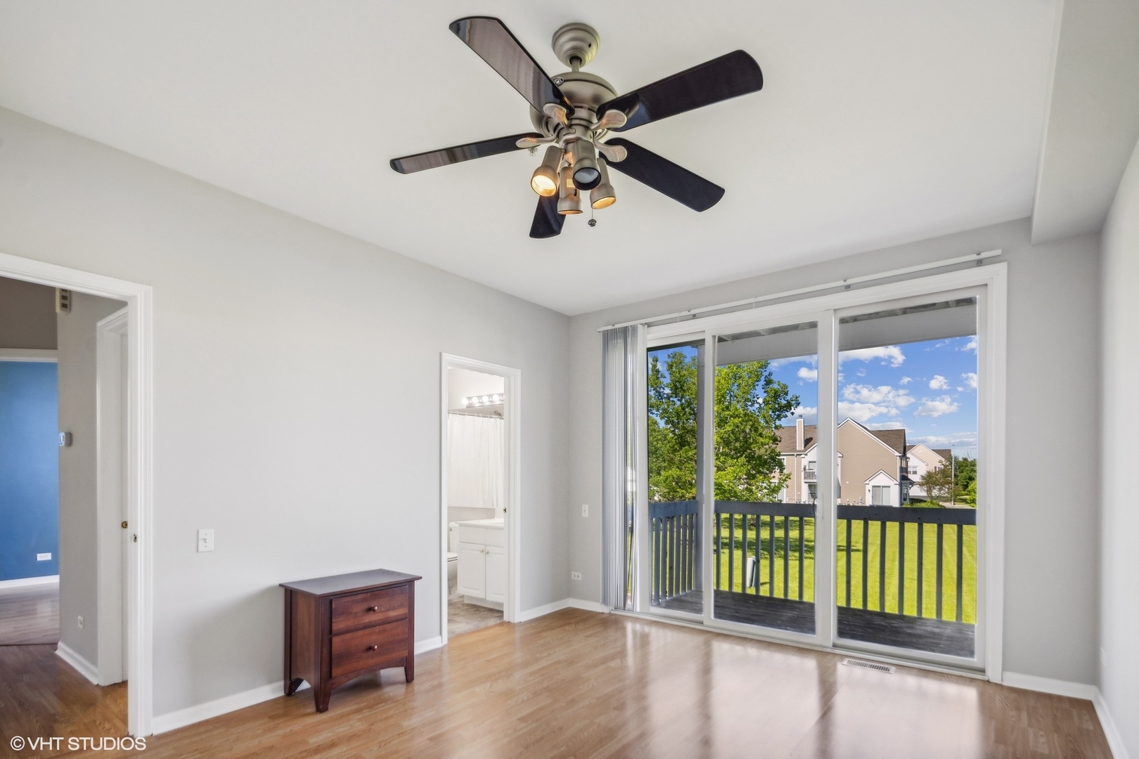 2246 S Lincoln Street Unit: 2246