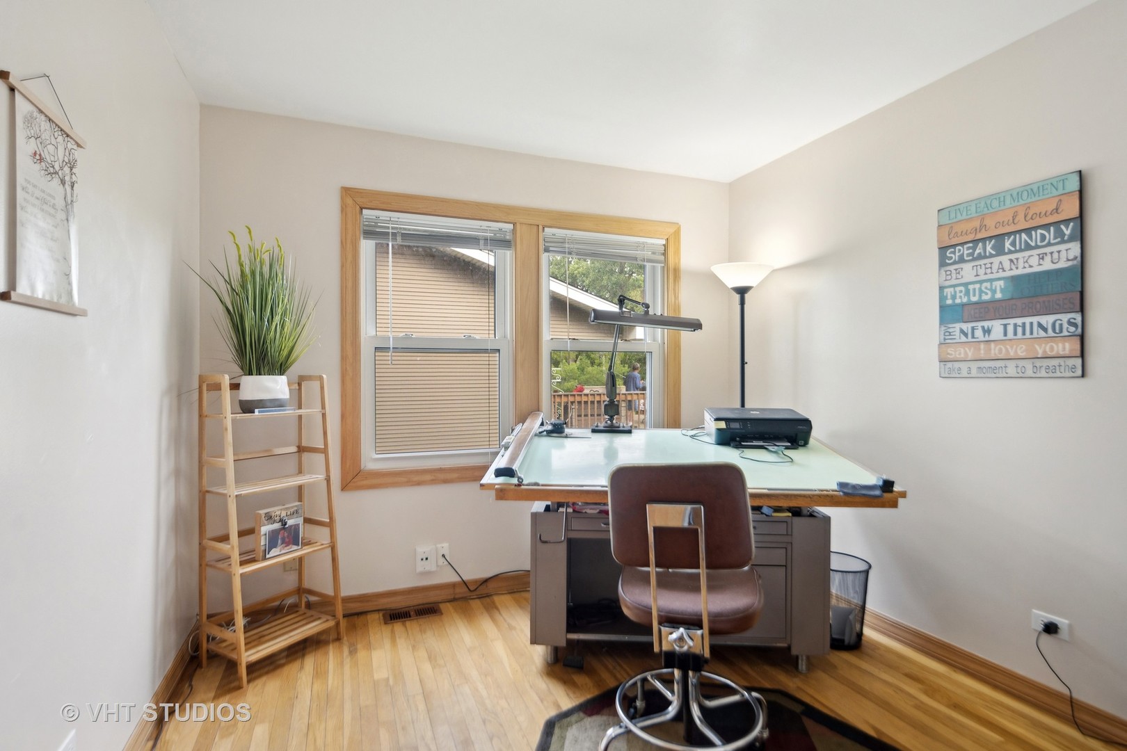 20W576 22nd Street