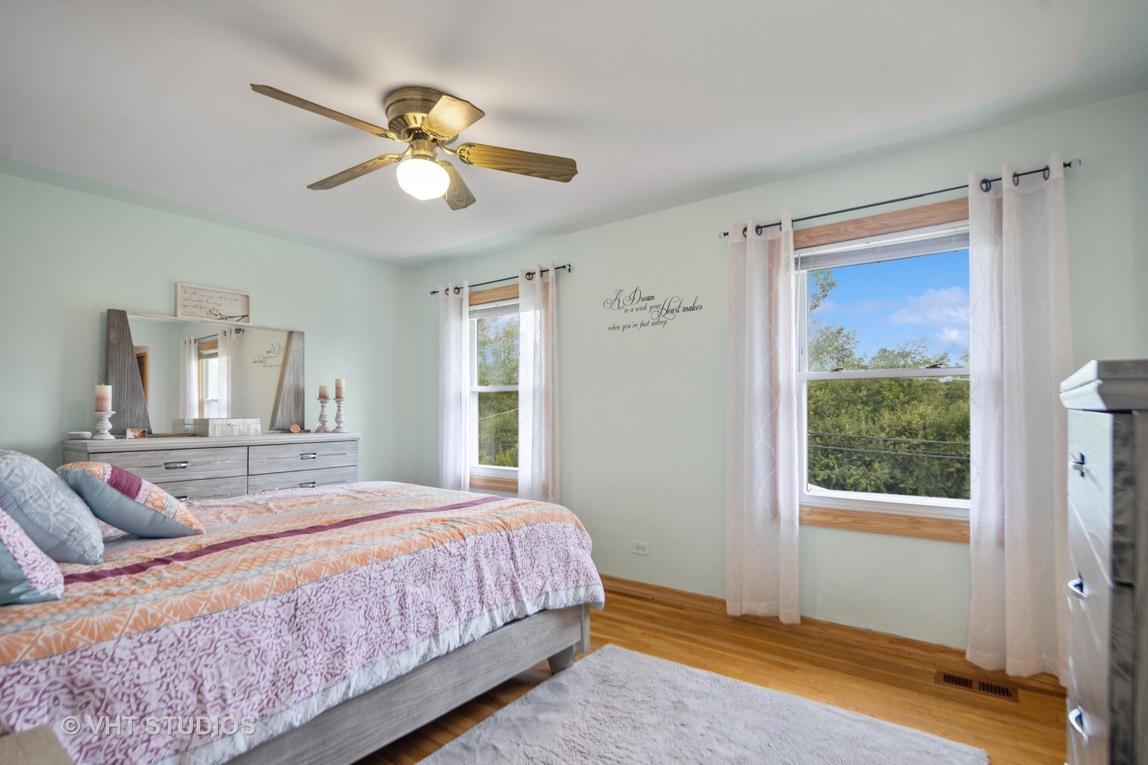 20W576 22nd Street