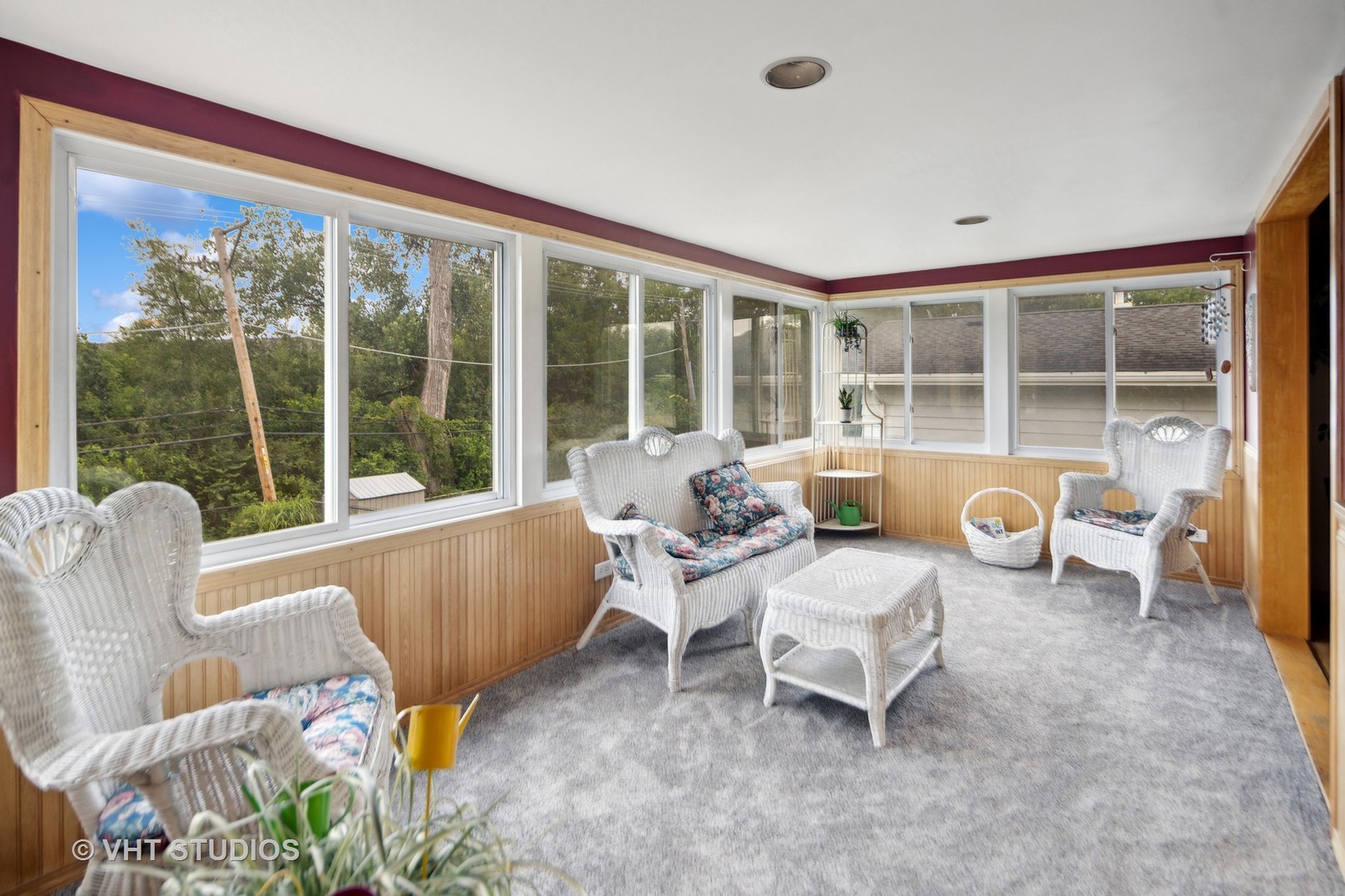 20W576 22nd Street