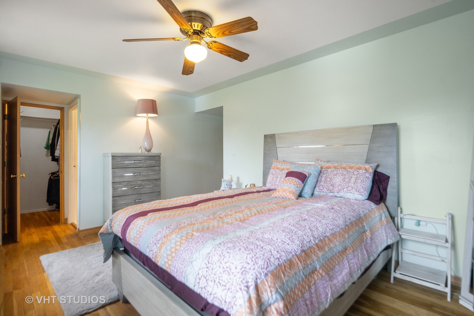 20W576 22nd Street