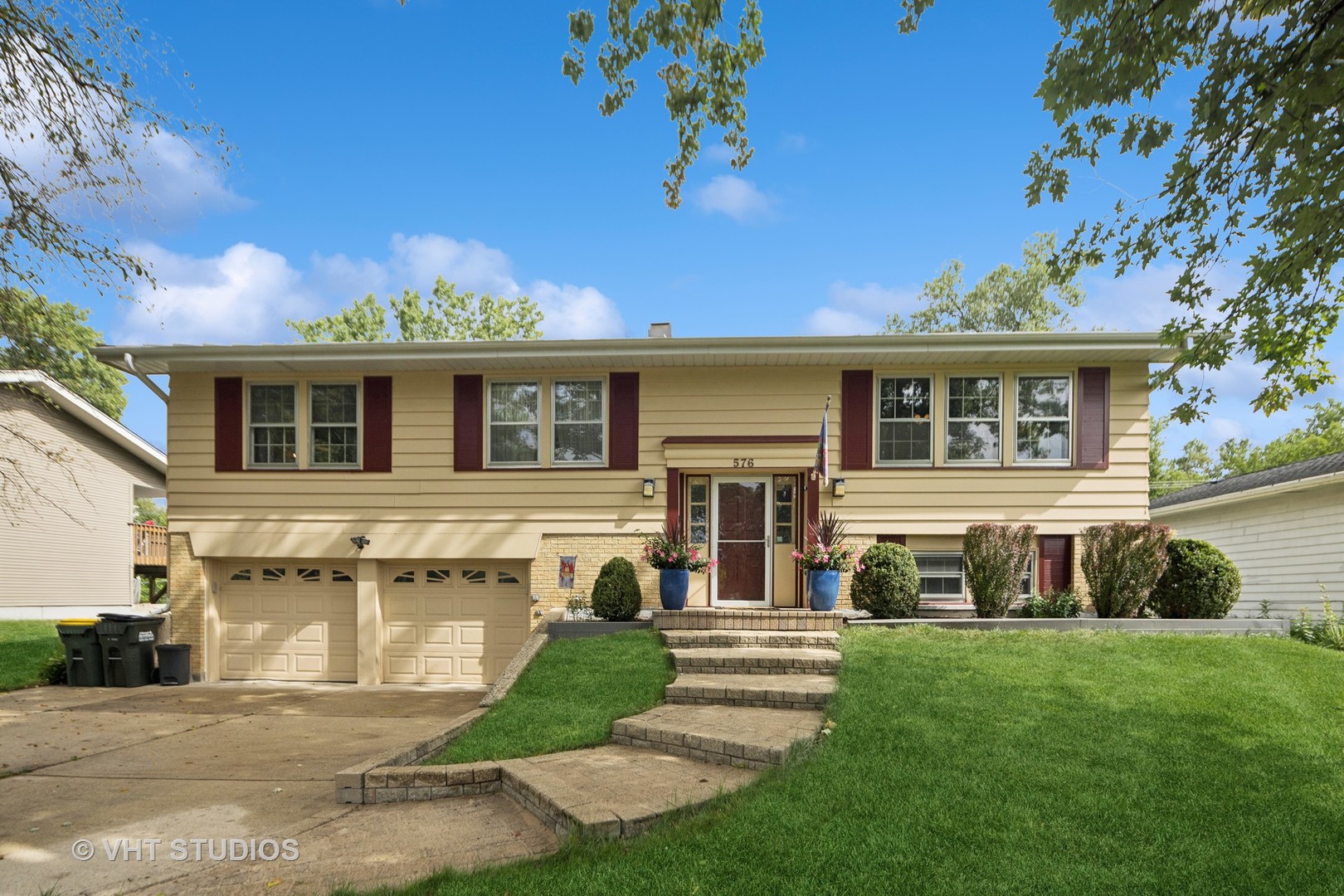20W576 22nd Street