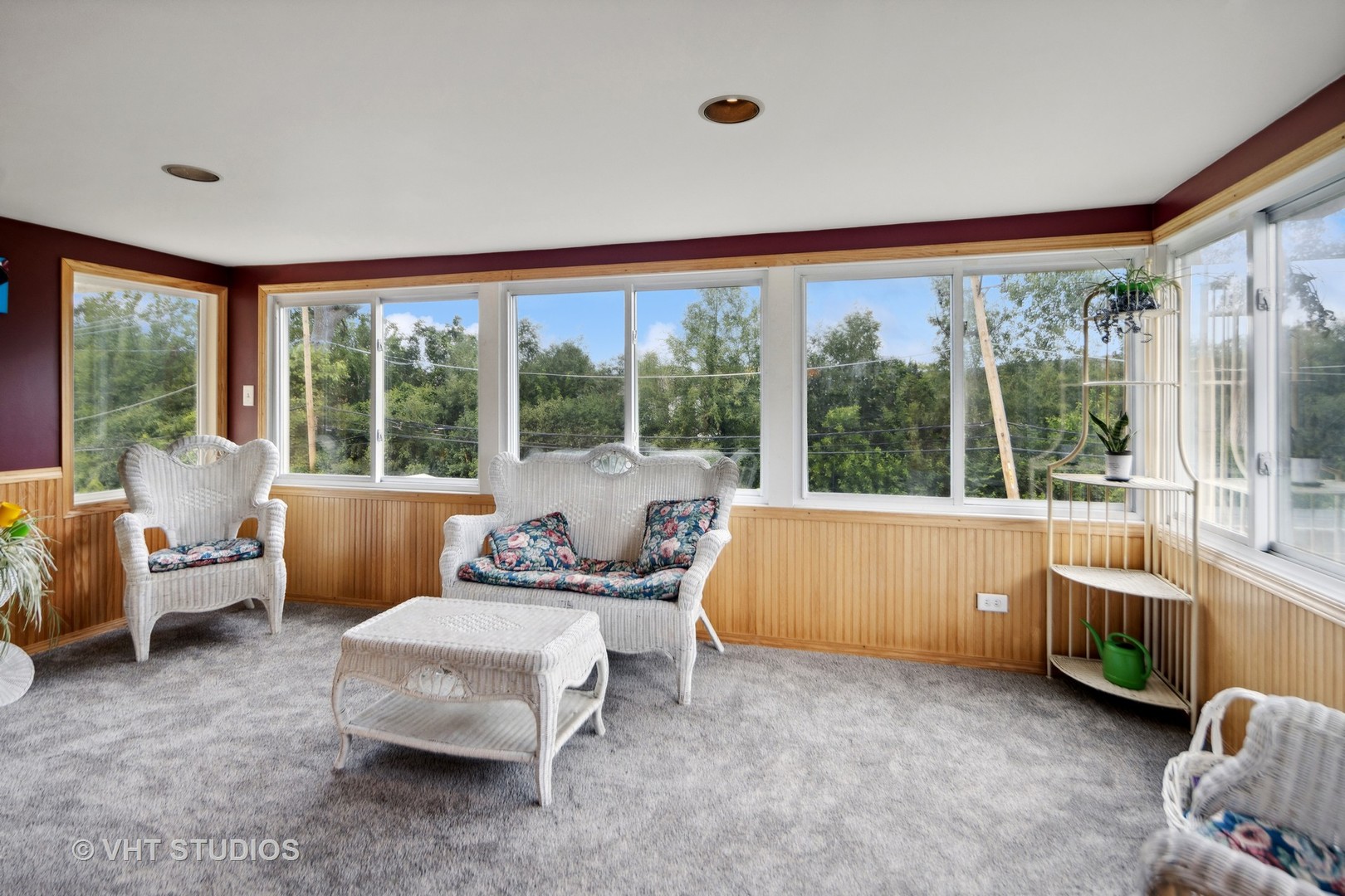 20W576 22nd Street