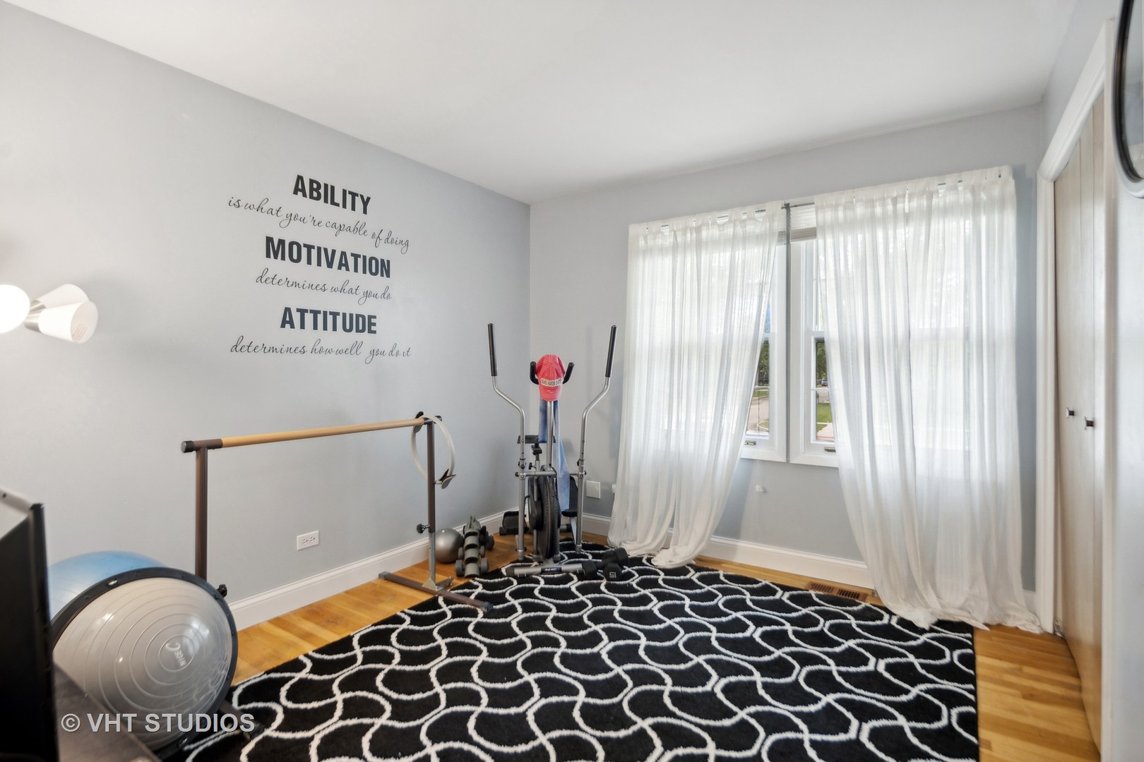 20W576 22nd Street
