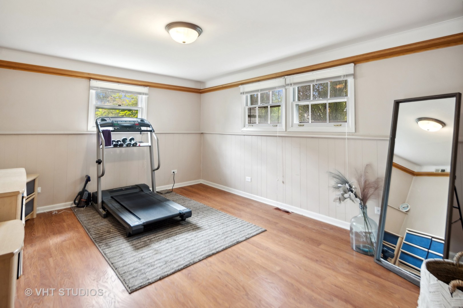 20W576 22nd Street