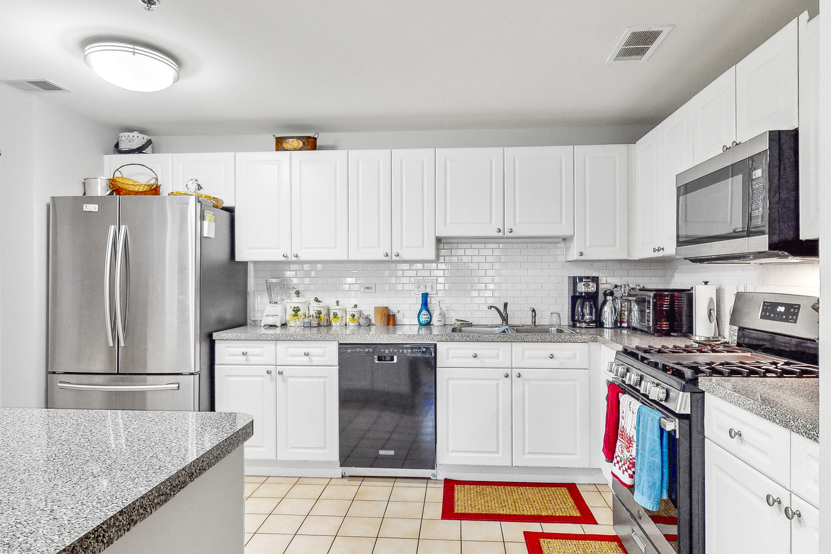 875 E 22nd Street Unit: 126