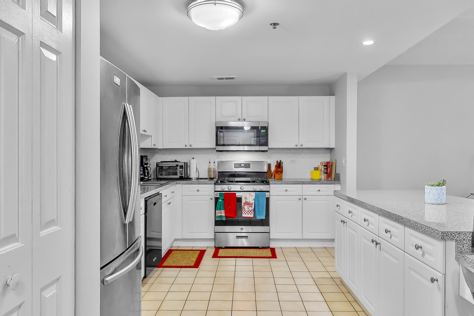 875 E 22nd Street Unit: 126