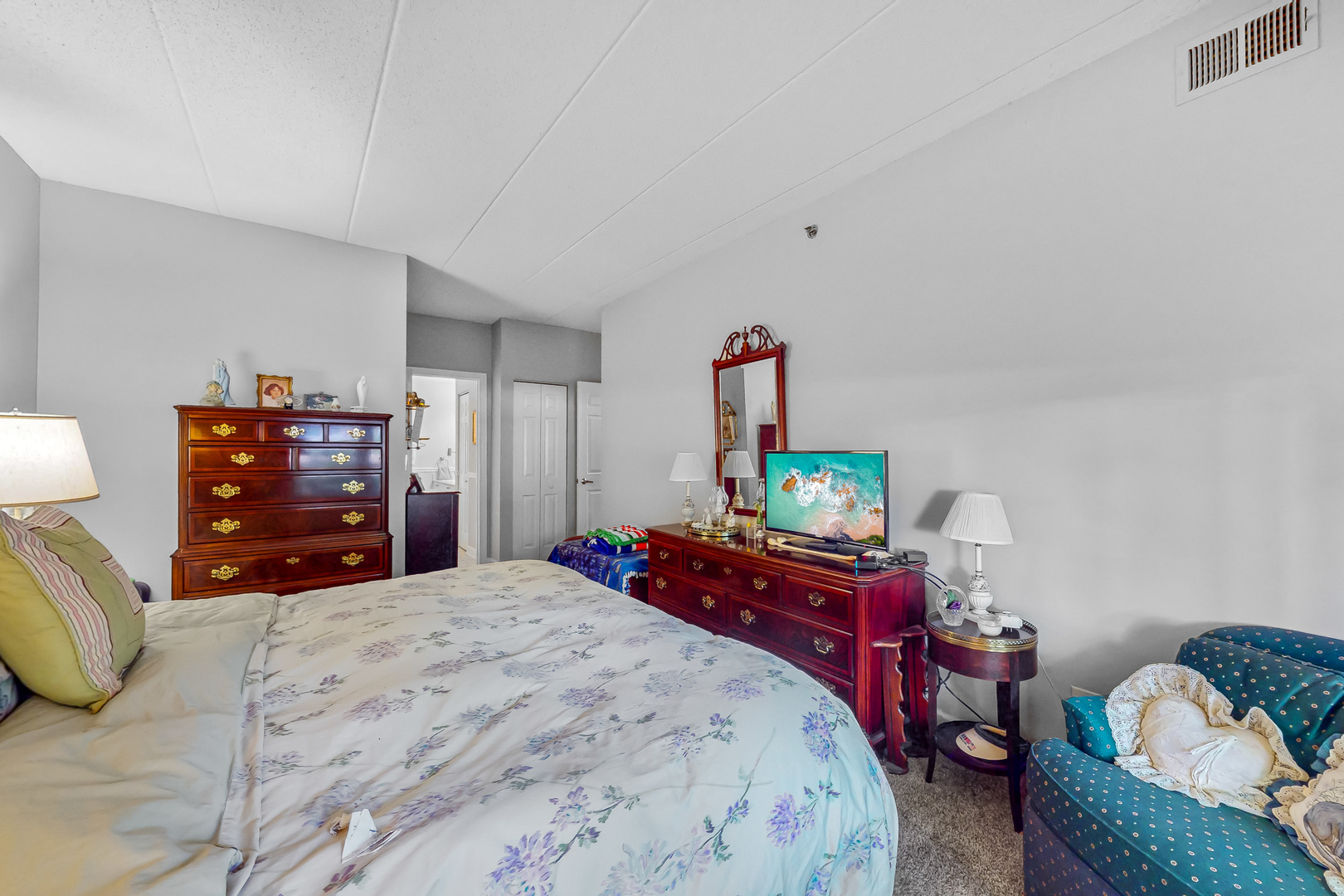 875 E 22nd Street Unit: 126