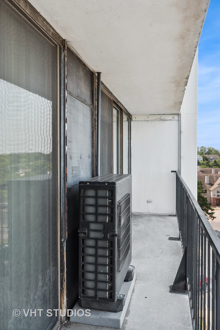 2005 S Finley Road Unit: 610
