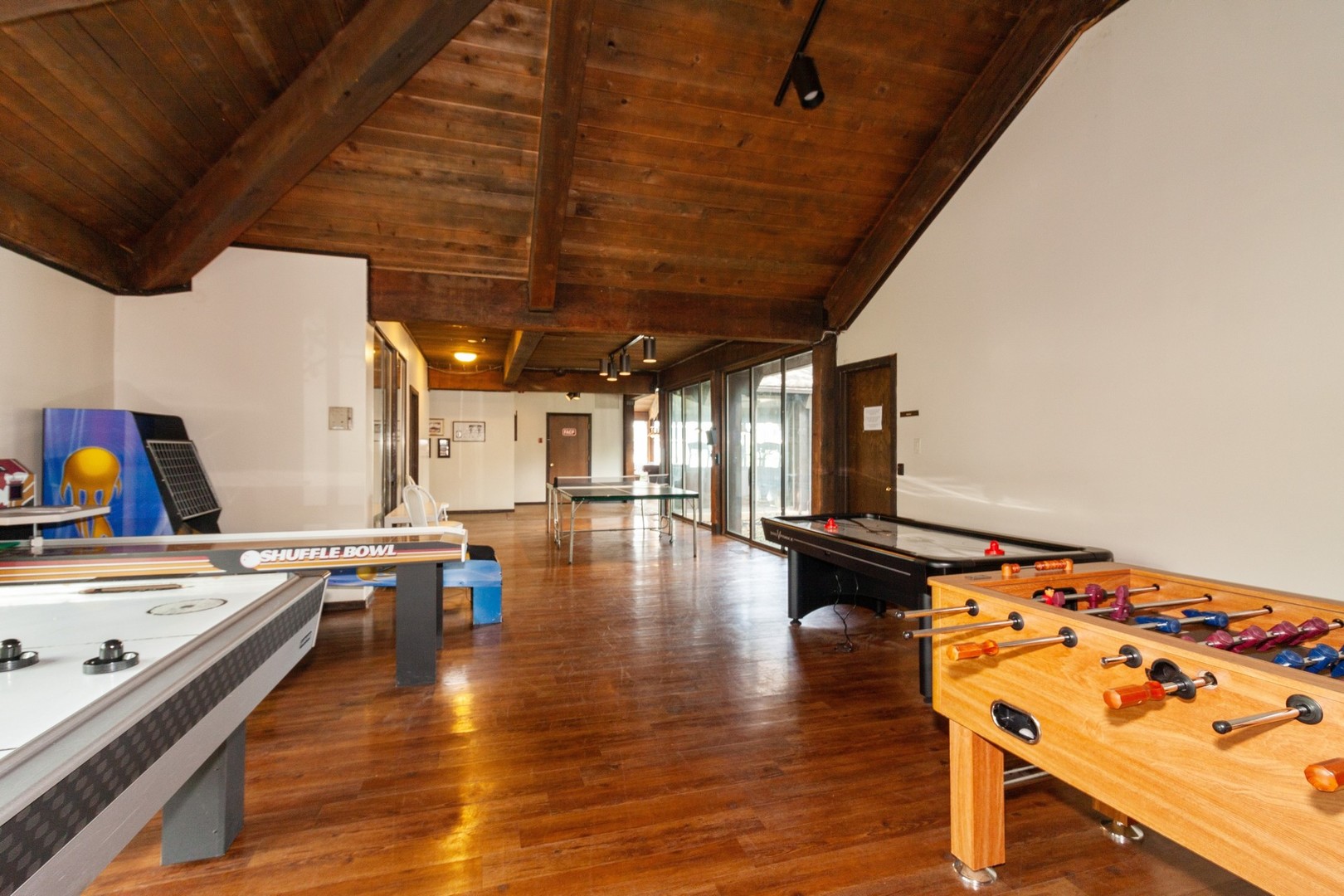2005 S Finley Road Unit: 610