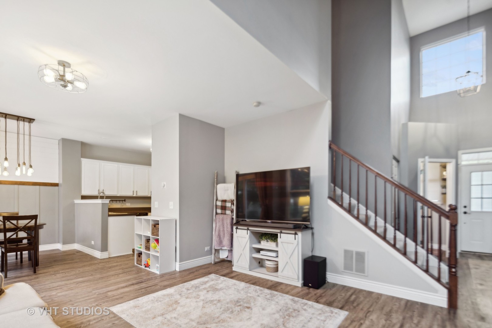 2393 Sunshine Lane