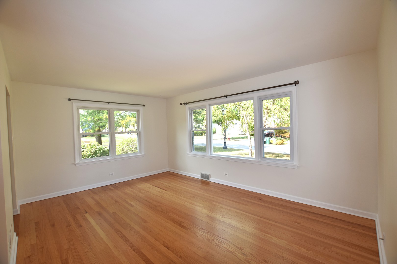 121 S Euclid Avenue