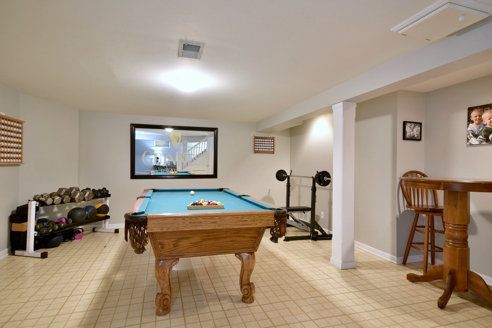 654 S Fern Court