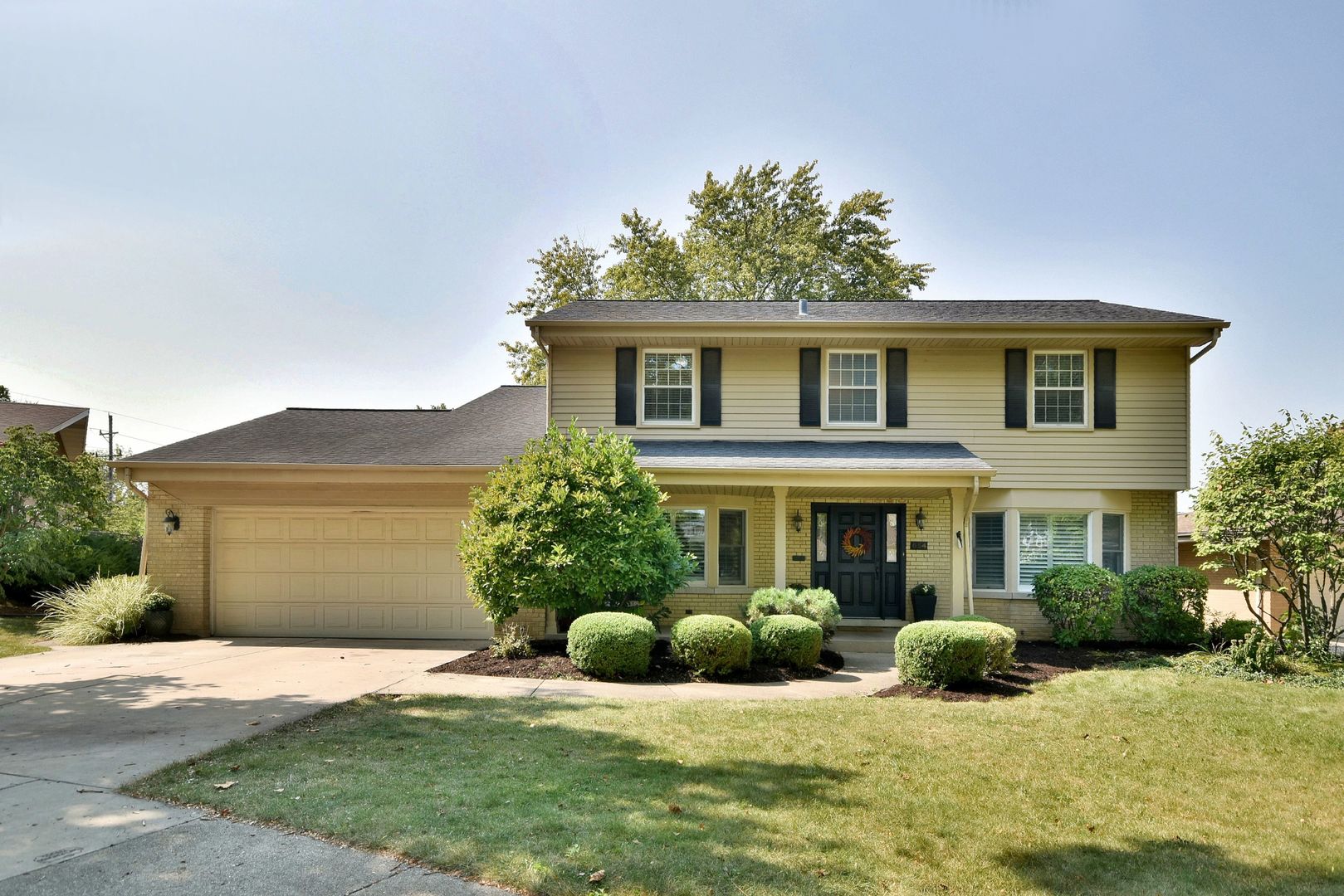 654 S Fern Court
