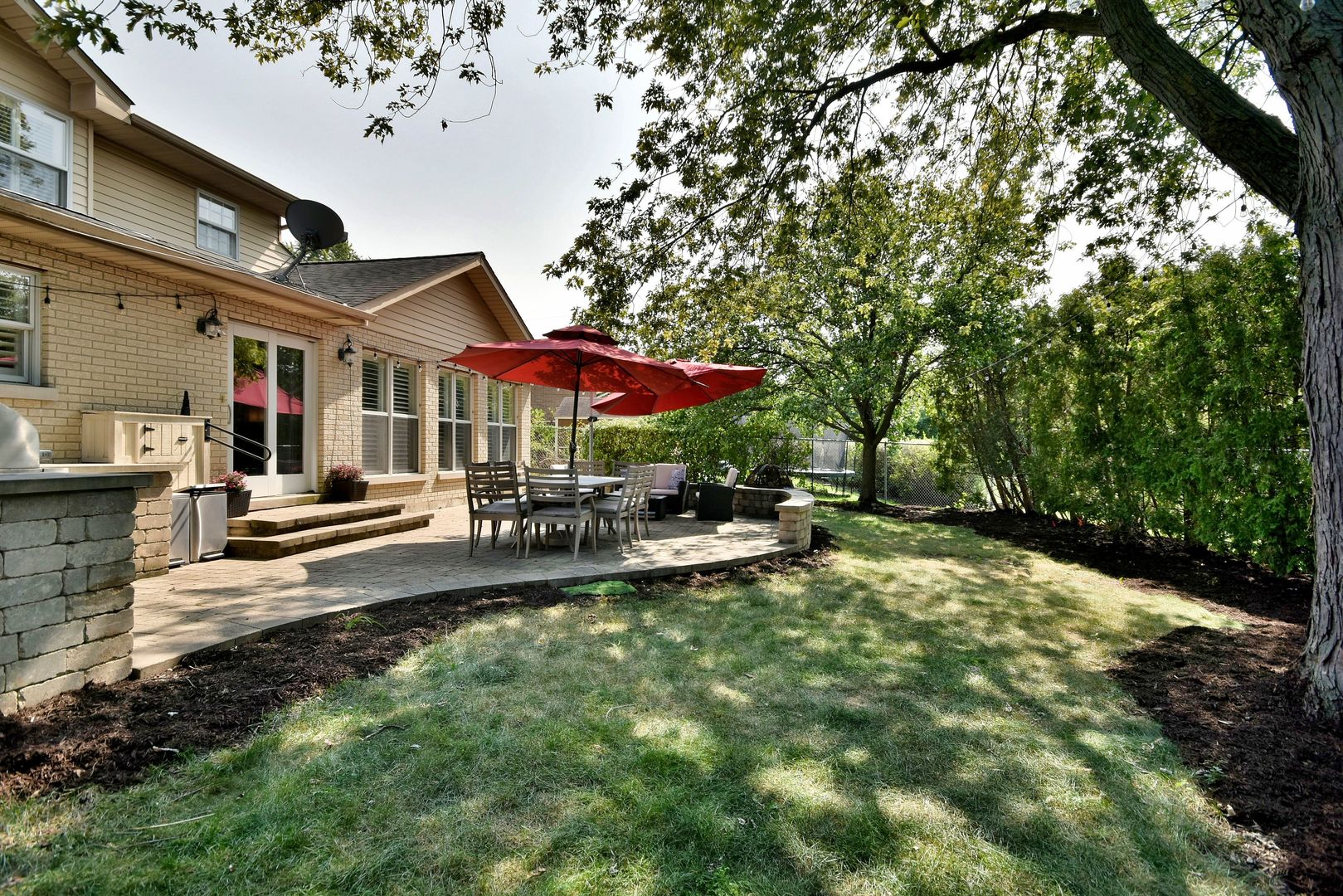 654 S Fern Court