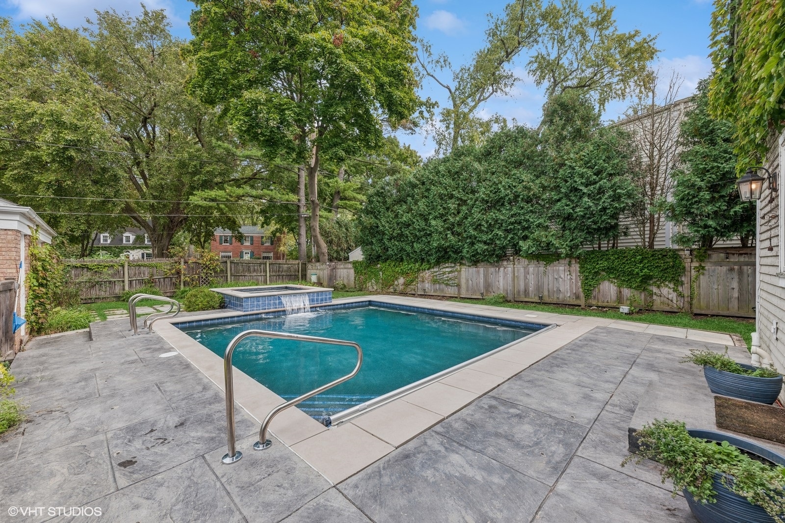 337 Flora Place