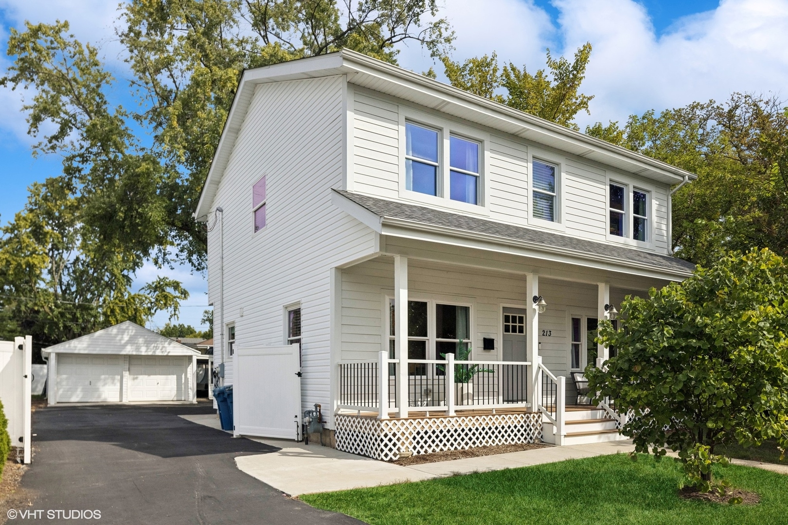 213 W Butterfield Road