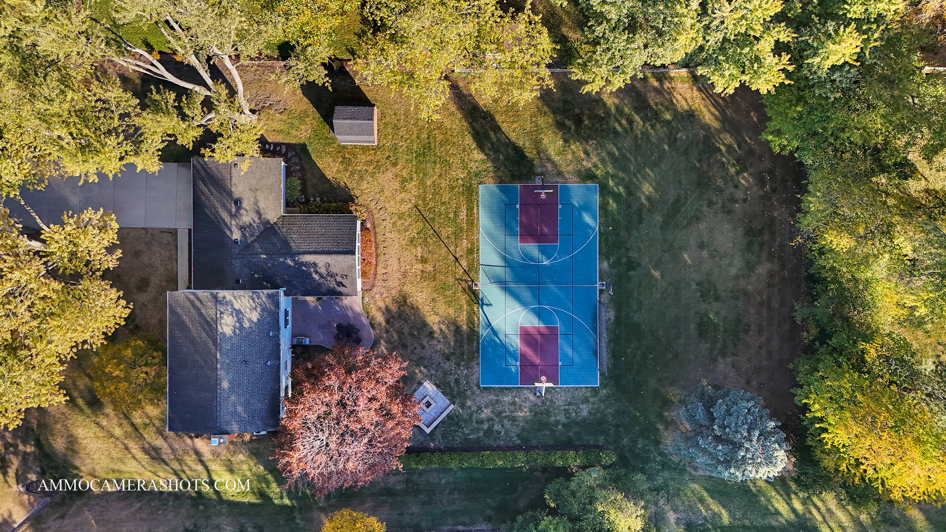 26W061 Blackhawk Drive