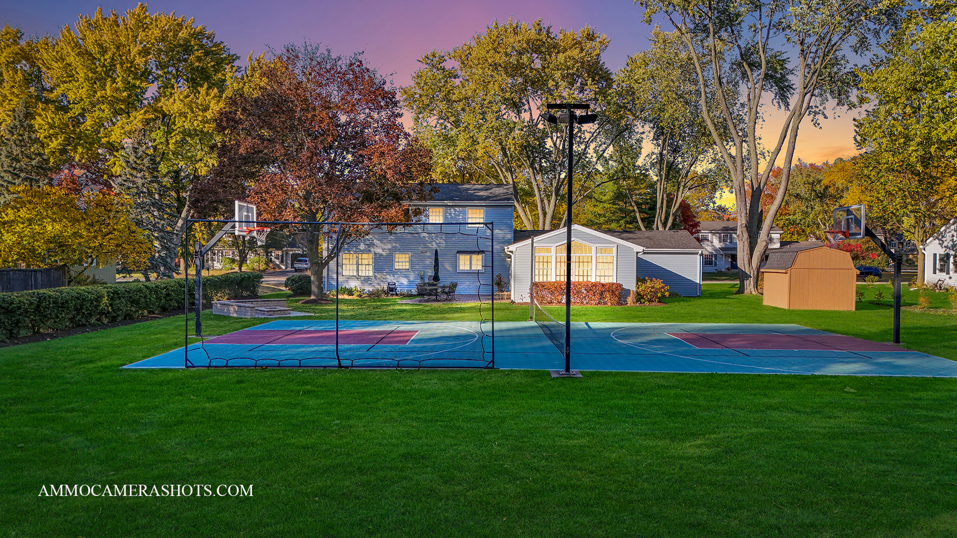 26W061 Blackhawk Drive