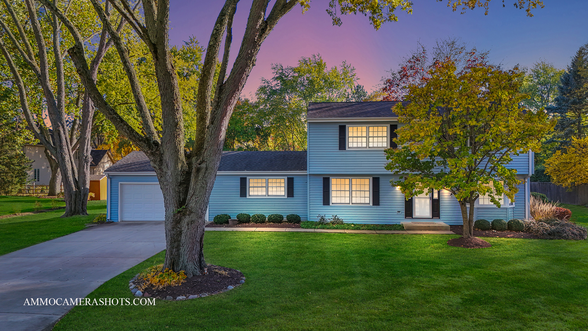 26W061 Blackhawk Drive
