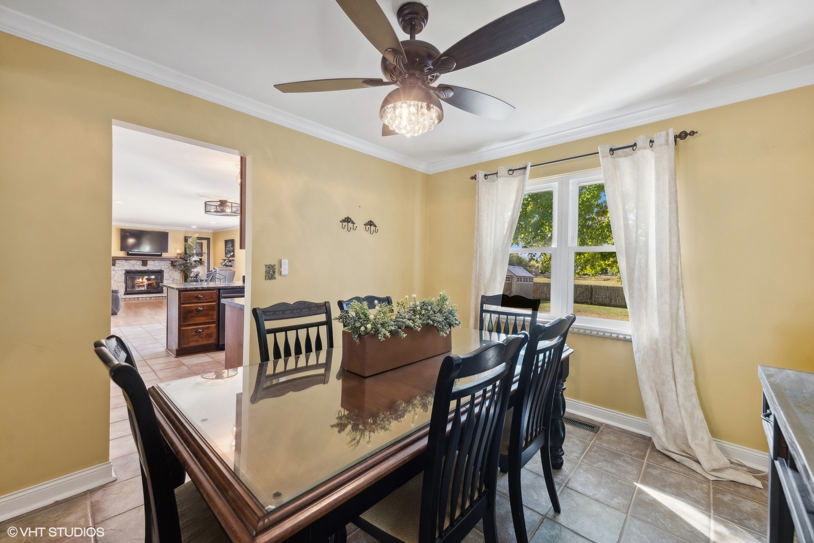 882 Horseshoe Court