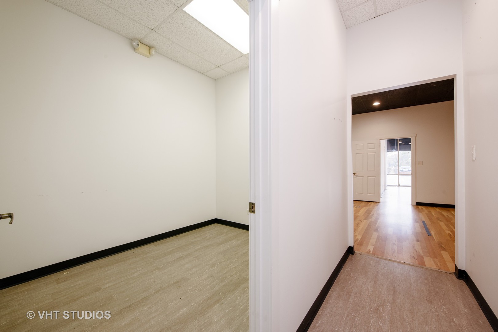 571 N Rand Road