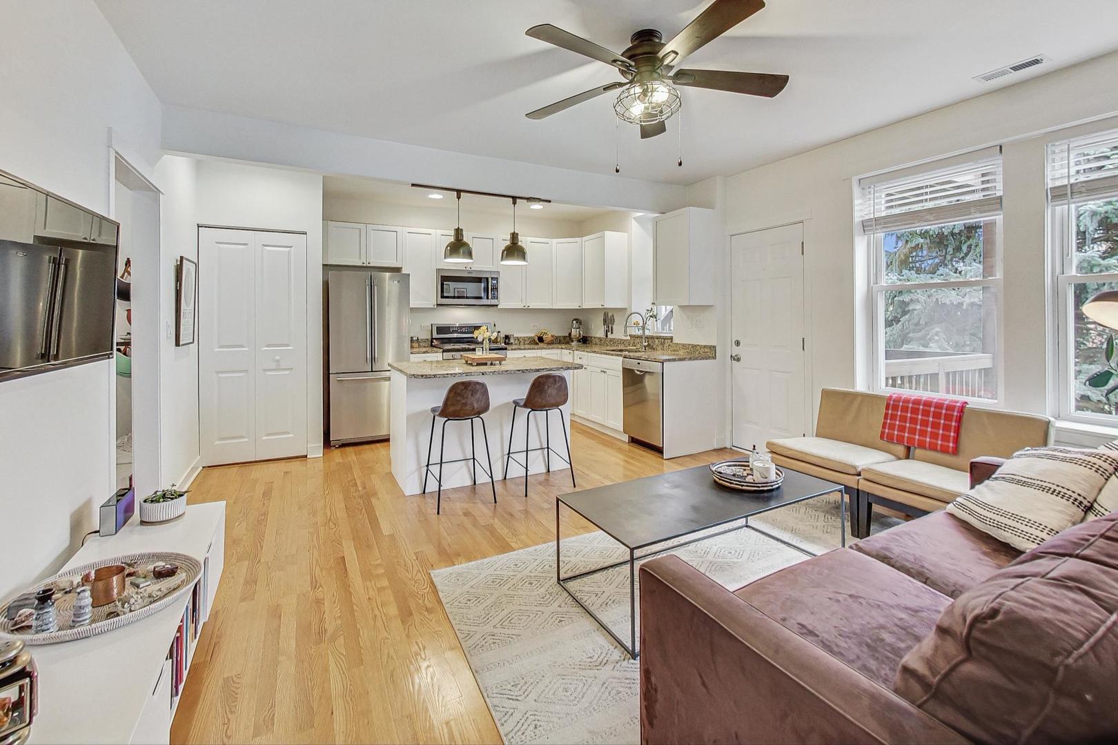 2309 N Kimball Avenue Unit: 2