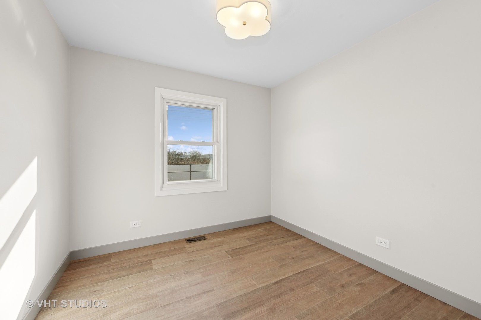 1269 Maple Lane