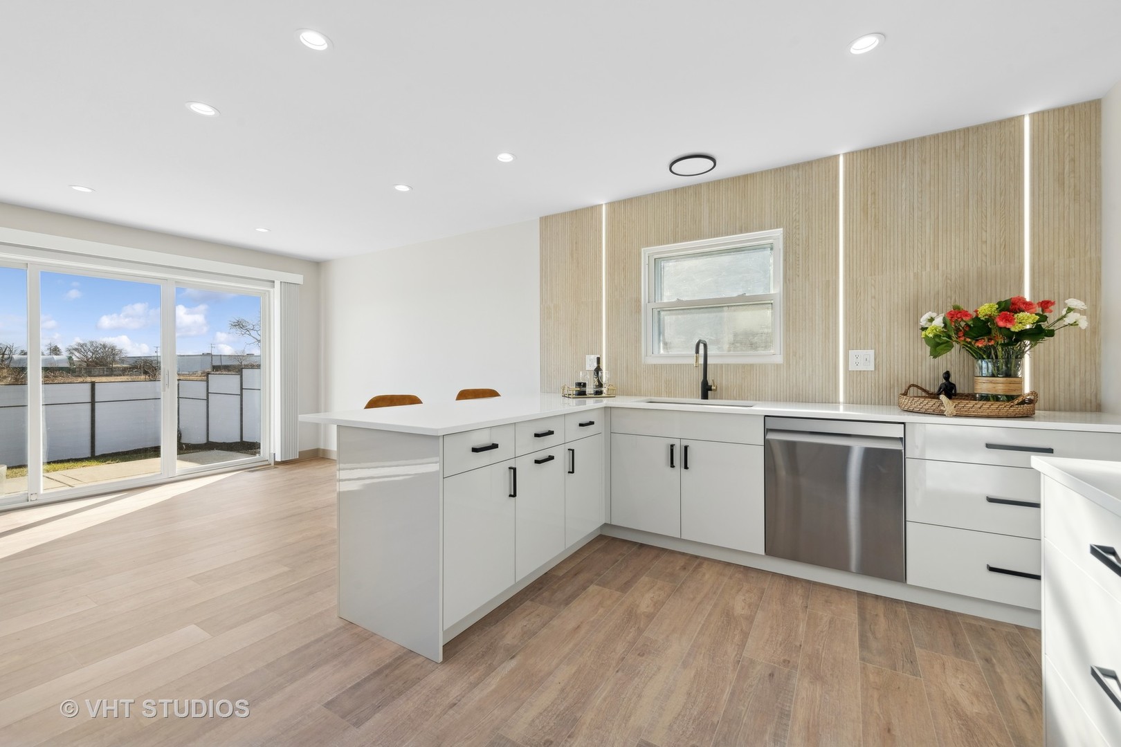 1269 Maple Lane