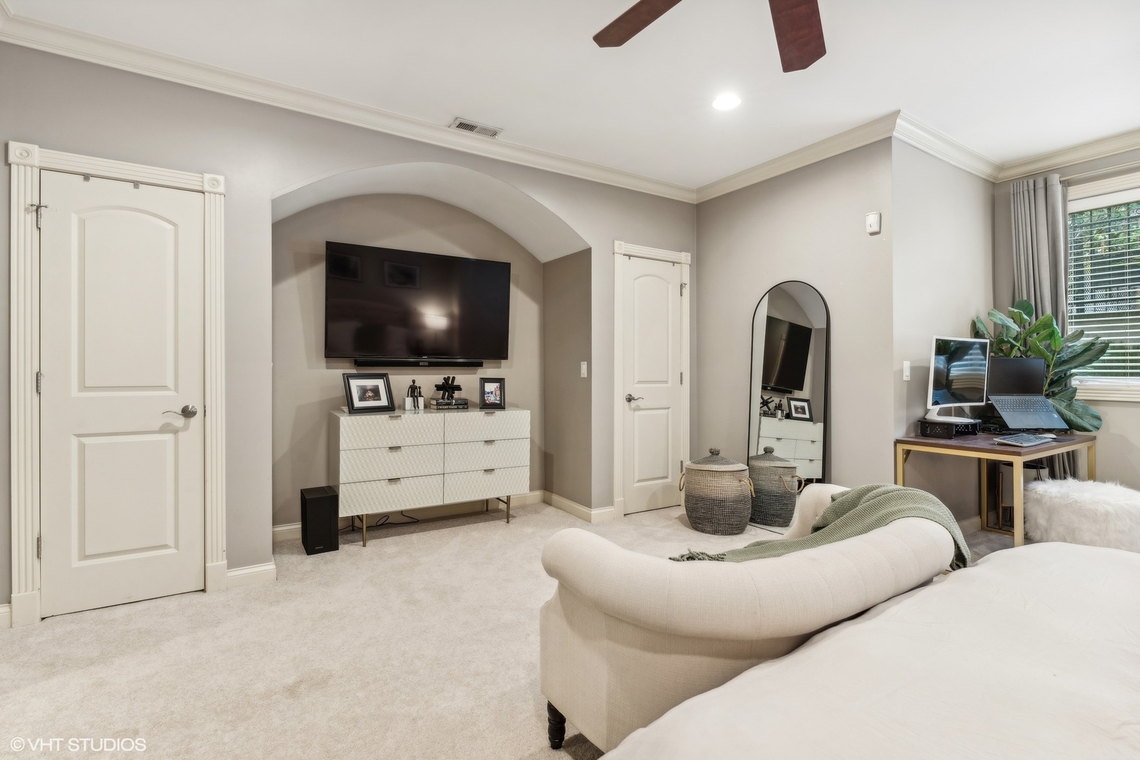 2907 N Damen Avenue Unit: 1
