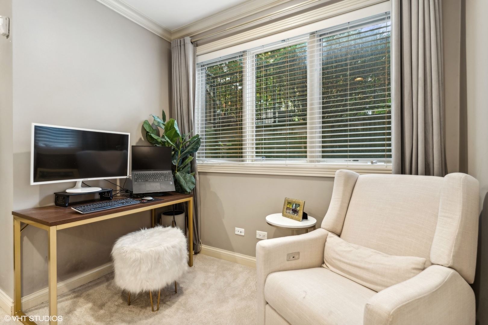 2907 N Damen Avenue Unit: 1