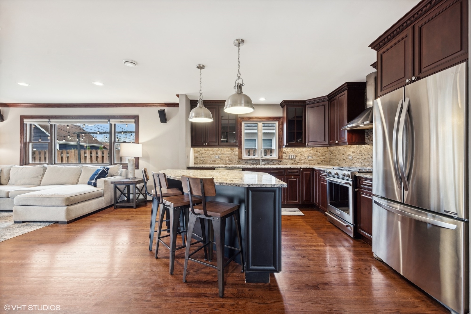 210 W Van Buren Street