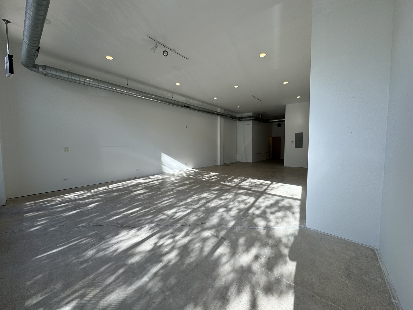 2136 W NORTH Avenue Unit: C-1W
